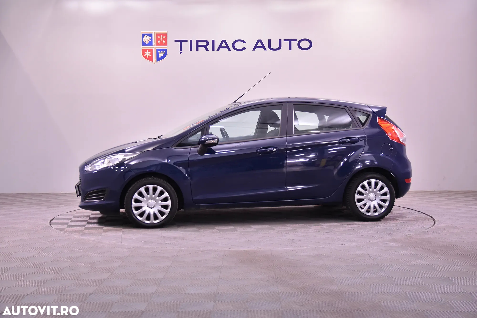 Ford Fiesta - 2