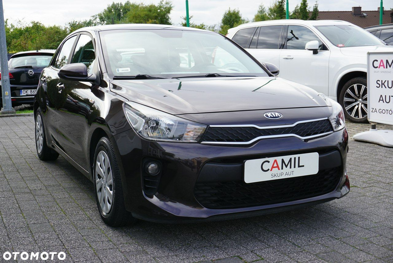 Kia Rio - 4