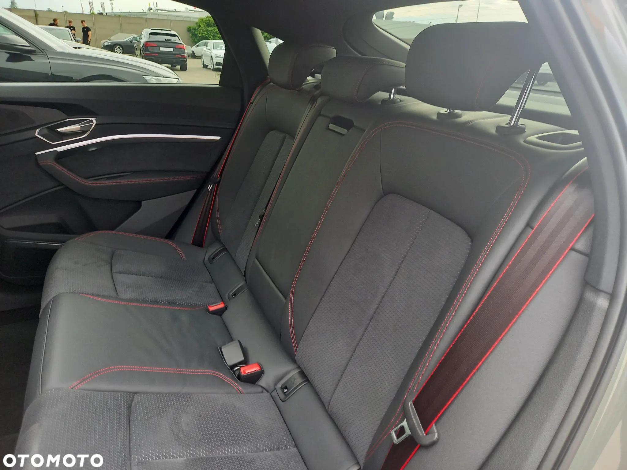 Audi Q8 e-tron 50 95kWh Quattro S Line - 9