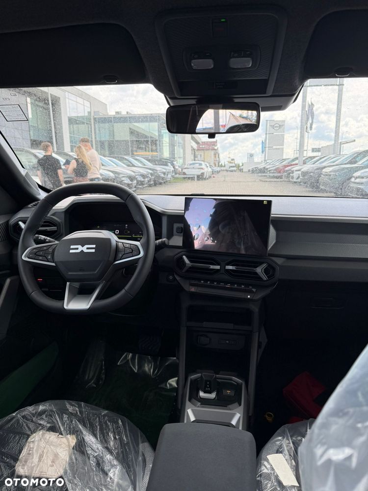 Dacia Duster 1.8 Full Hybrid 155 Journey MMT - 10