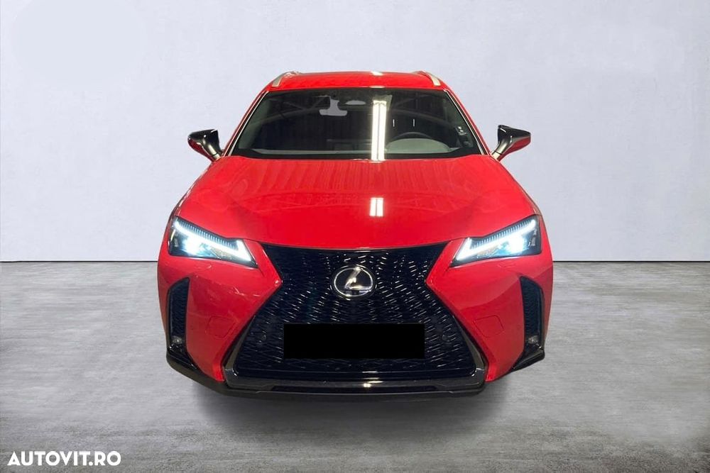 Lexus UX 300h - 3