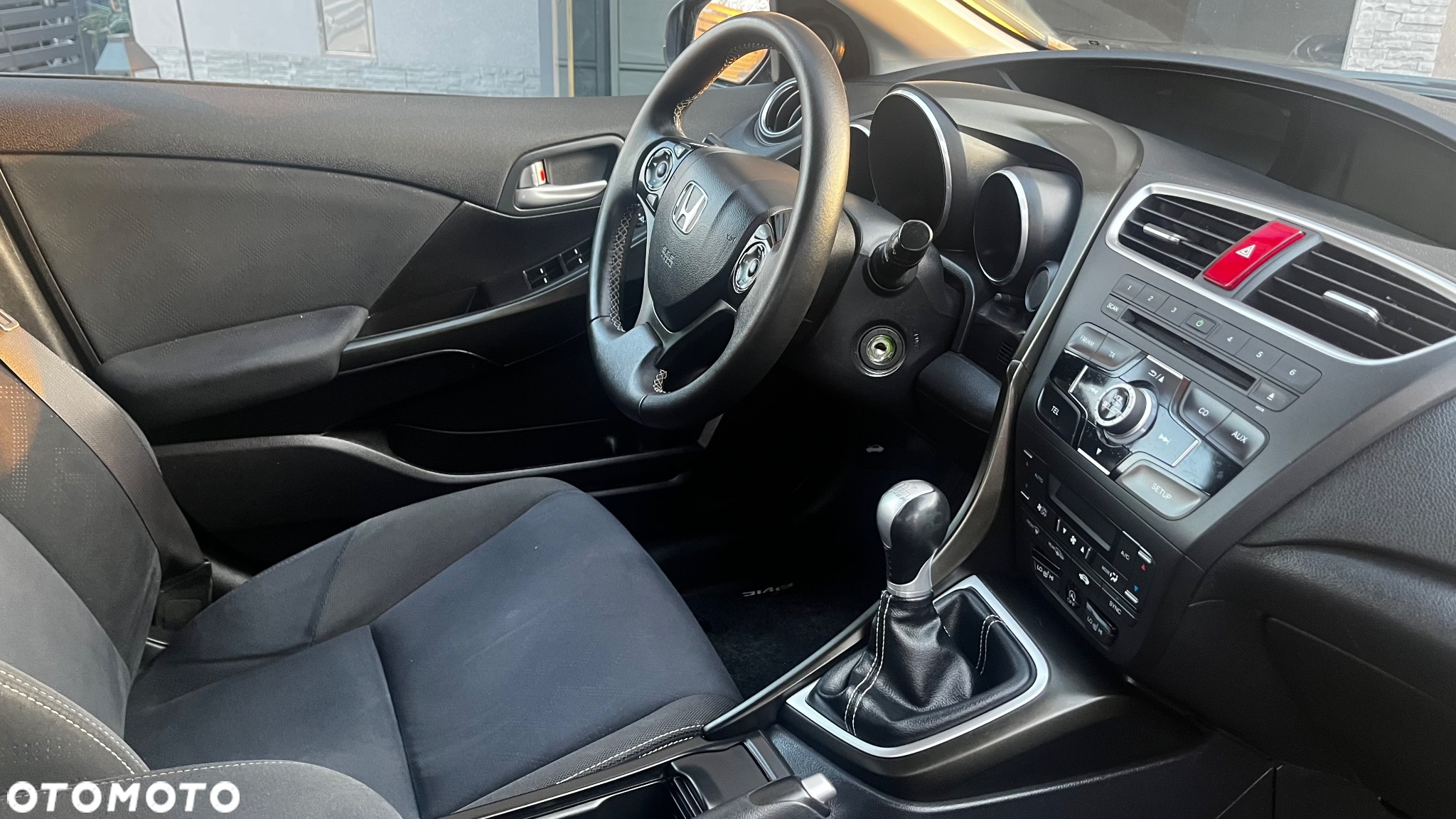 Honda Civic 1.6 i-DTEC Comfort Black Edition - 12