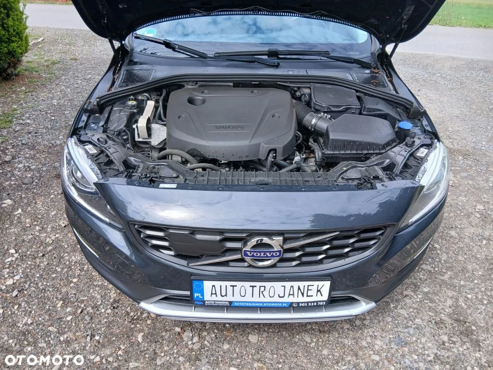 Volvo V60 D3 Summum - 40