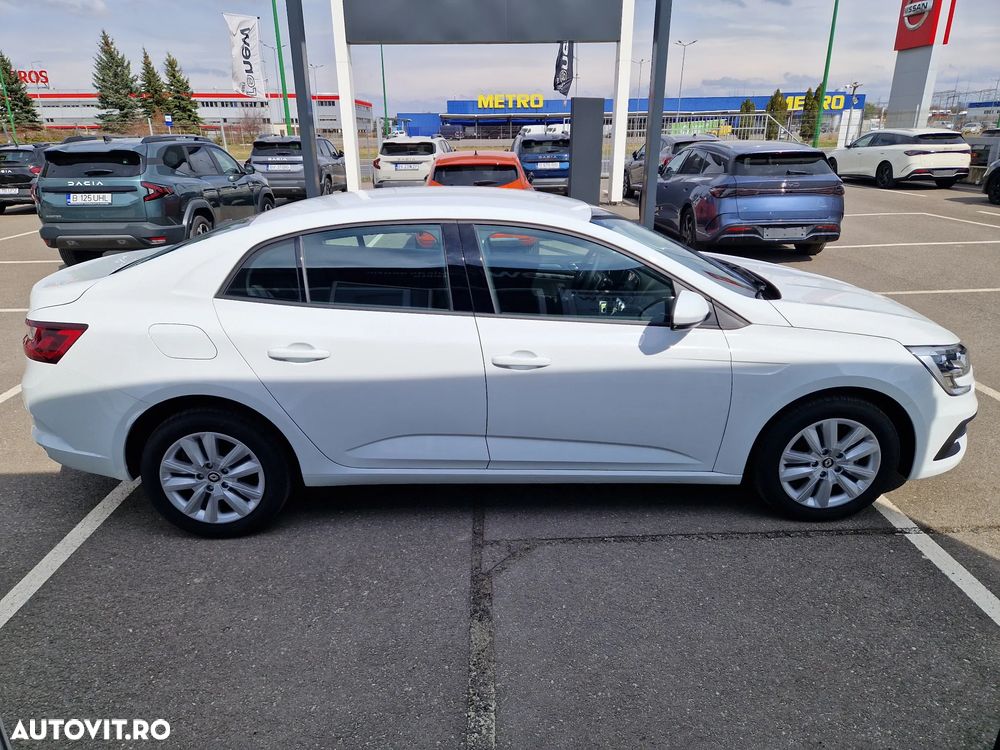 Renault Megane TCe 140 EDC GPF Equilibre - 9