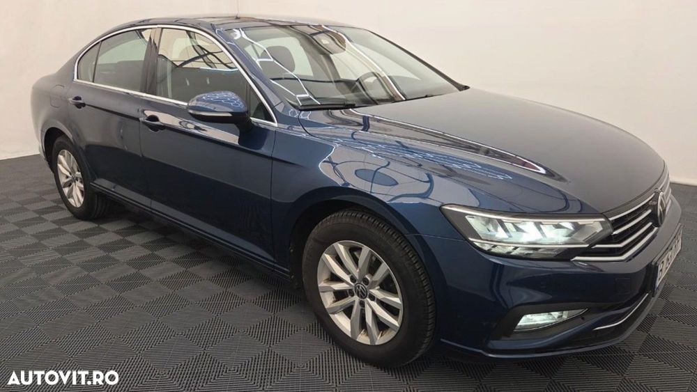 Volkswagen Passat 2.0 TDI DSG Comfortline - 3