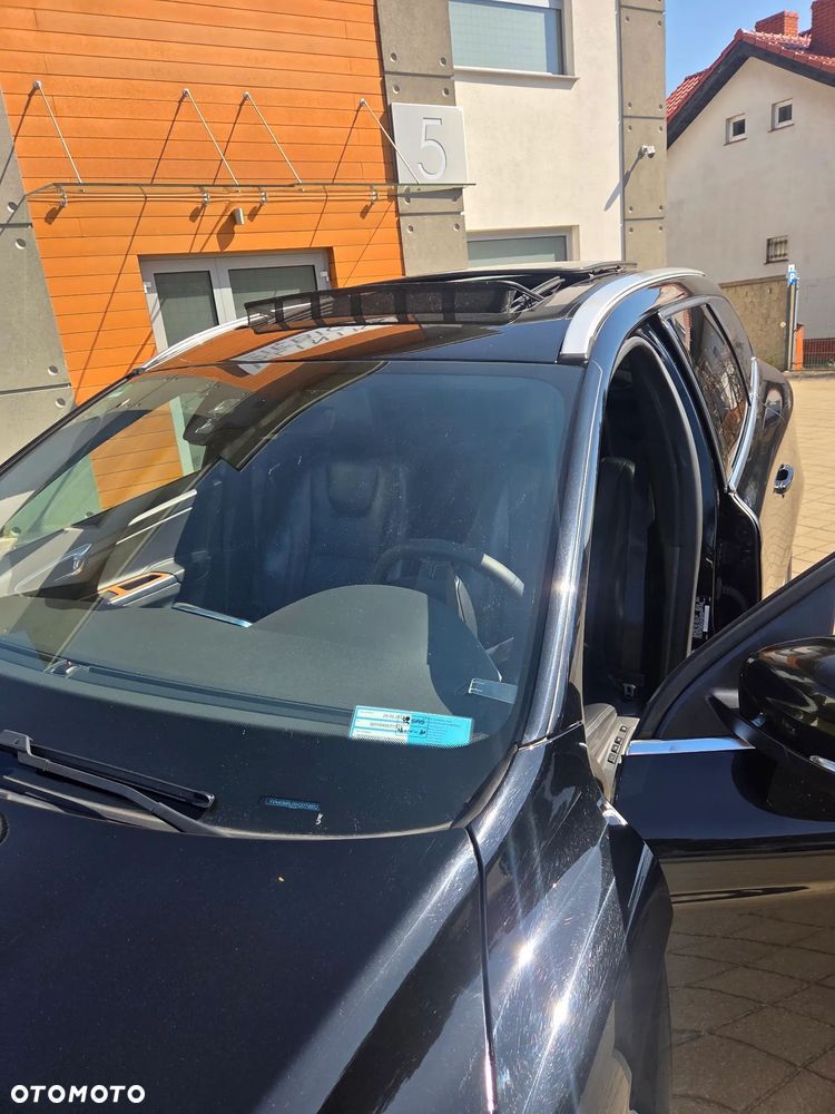Volvo XC 60 - 4