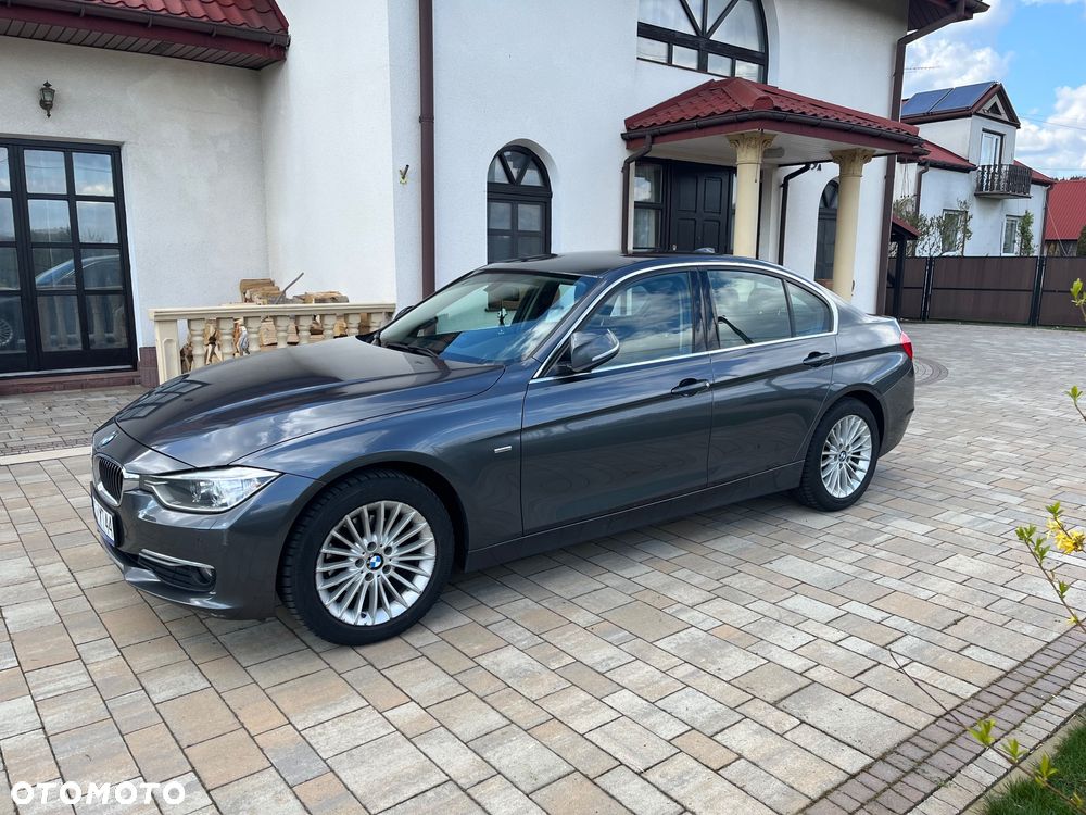 BMW Seria 3 318d xDrive Luxury Line - 3