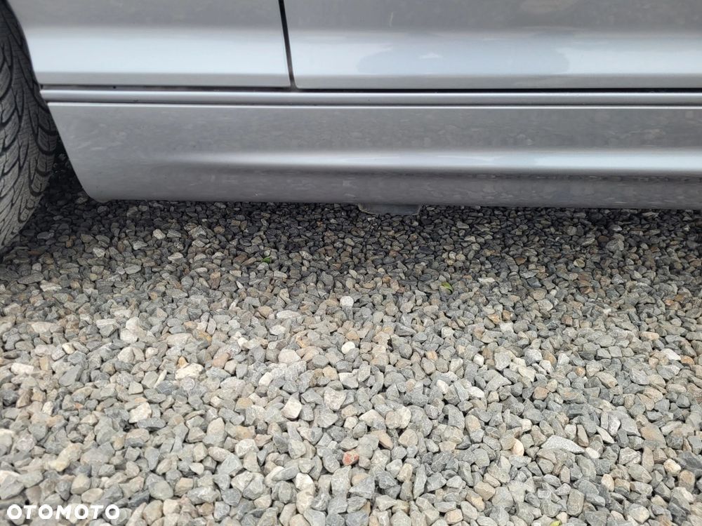 LISTWA PROGOWA LEWA BMW E46 LIFT A08 SILBERGRAU SEDAN C91 - 2