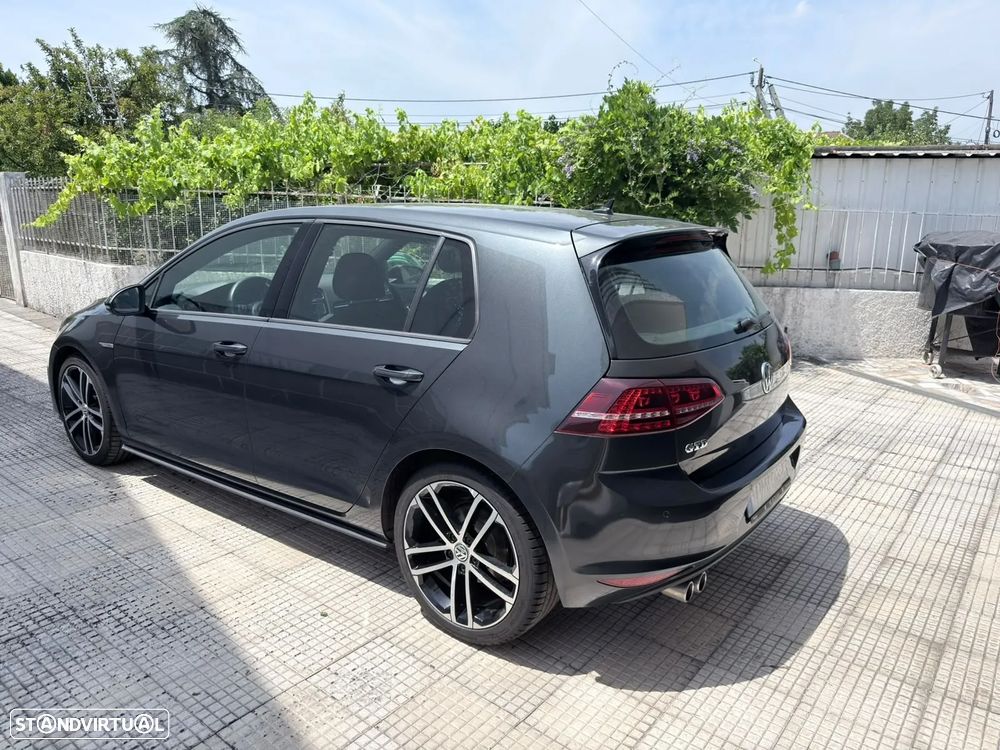 VW Golf 2.0 TDI GTD DSG - 7