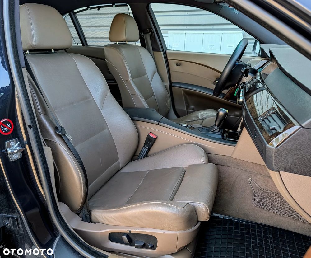 BMW Seria 5 535d - 7