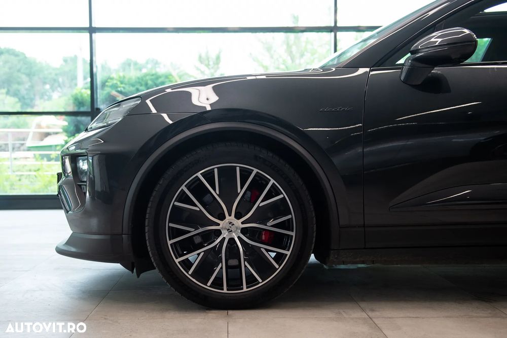 Porsche Macan 4S 100 kWh - 12