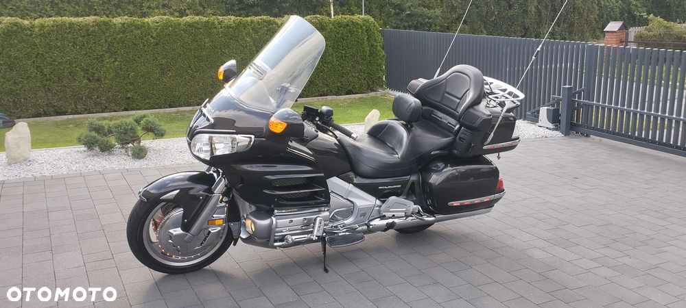 Honda GL - 3