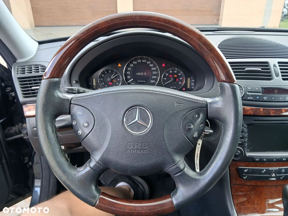 Mercedes-Benz Klasa E 500 Elegance Sport Edition - 12