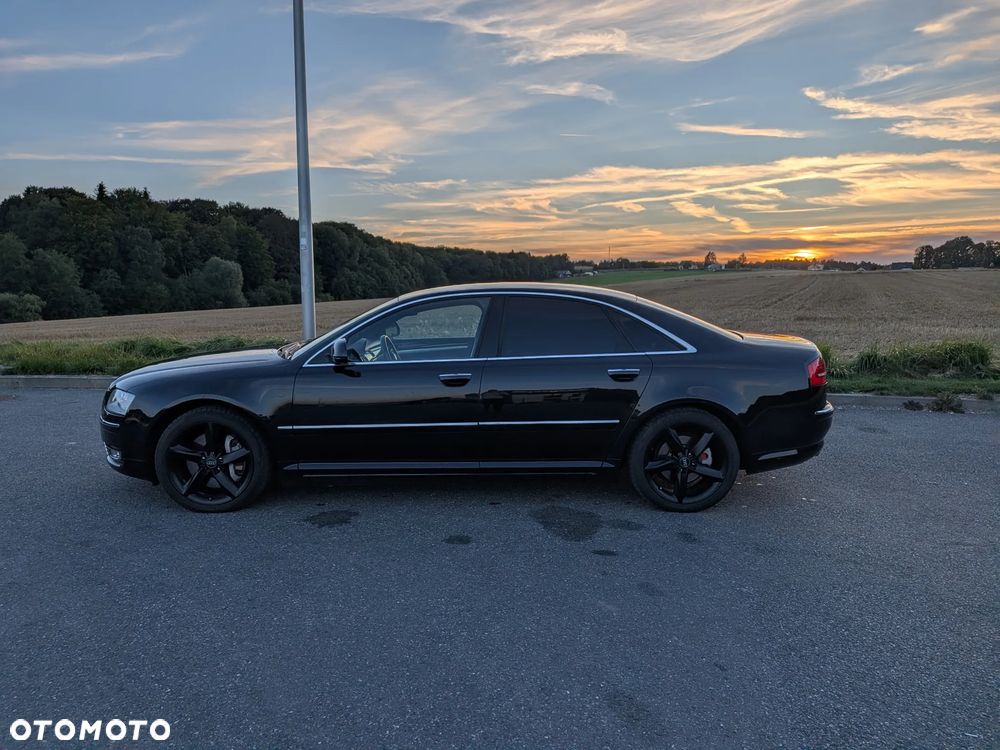Audi A8 4.2 FSI Quattro - 4