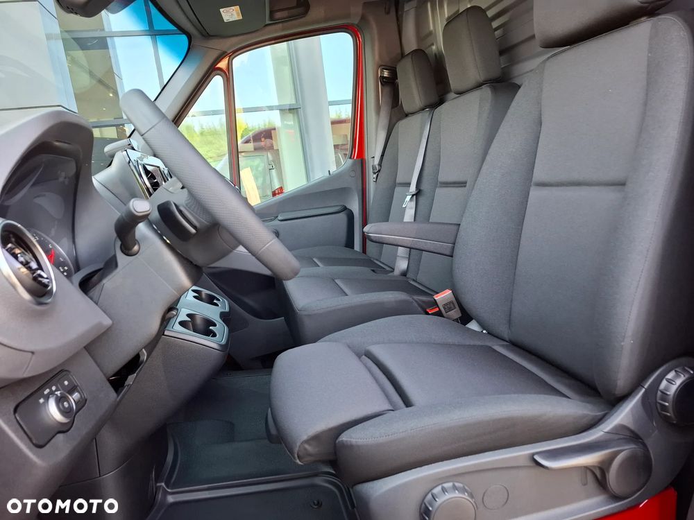 Mercedes-Benz Sprinter 317 CDI Furgon PRO długi 4325 mm L3H2 - 19