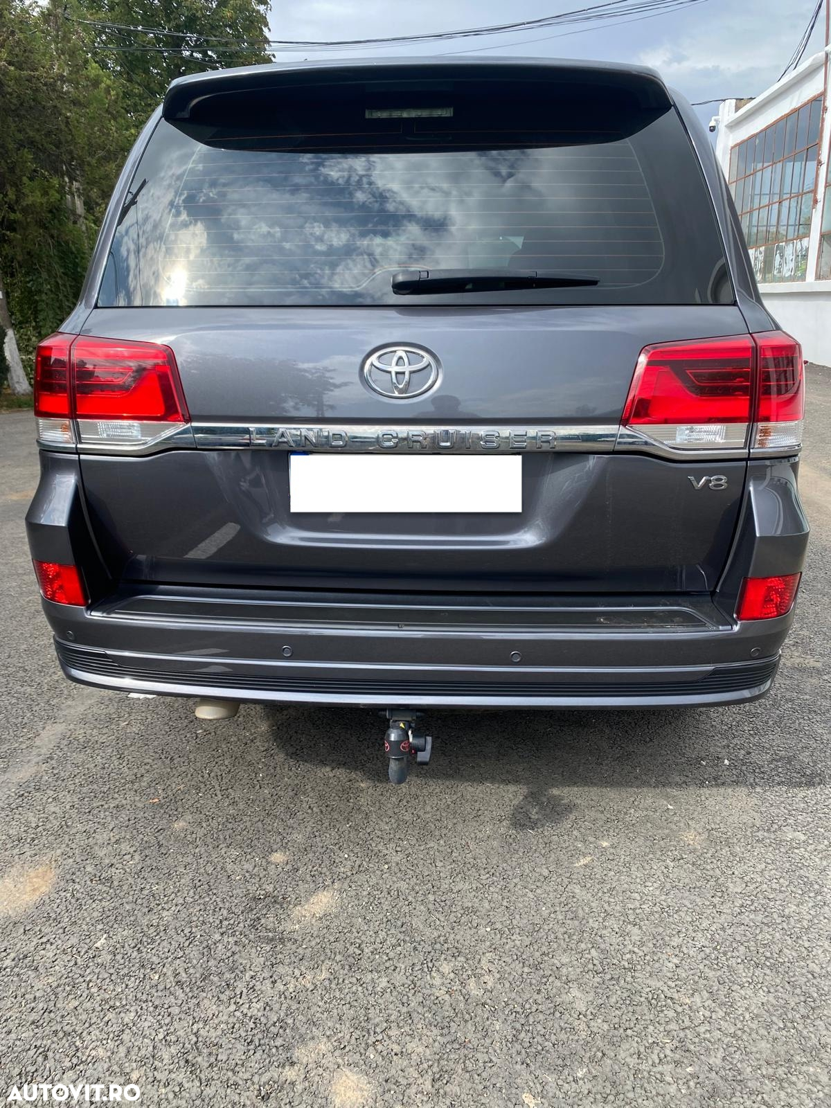Toyota Land Cruiser - 15