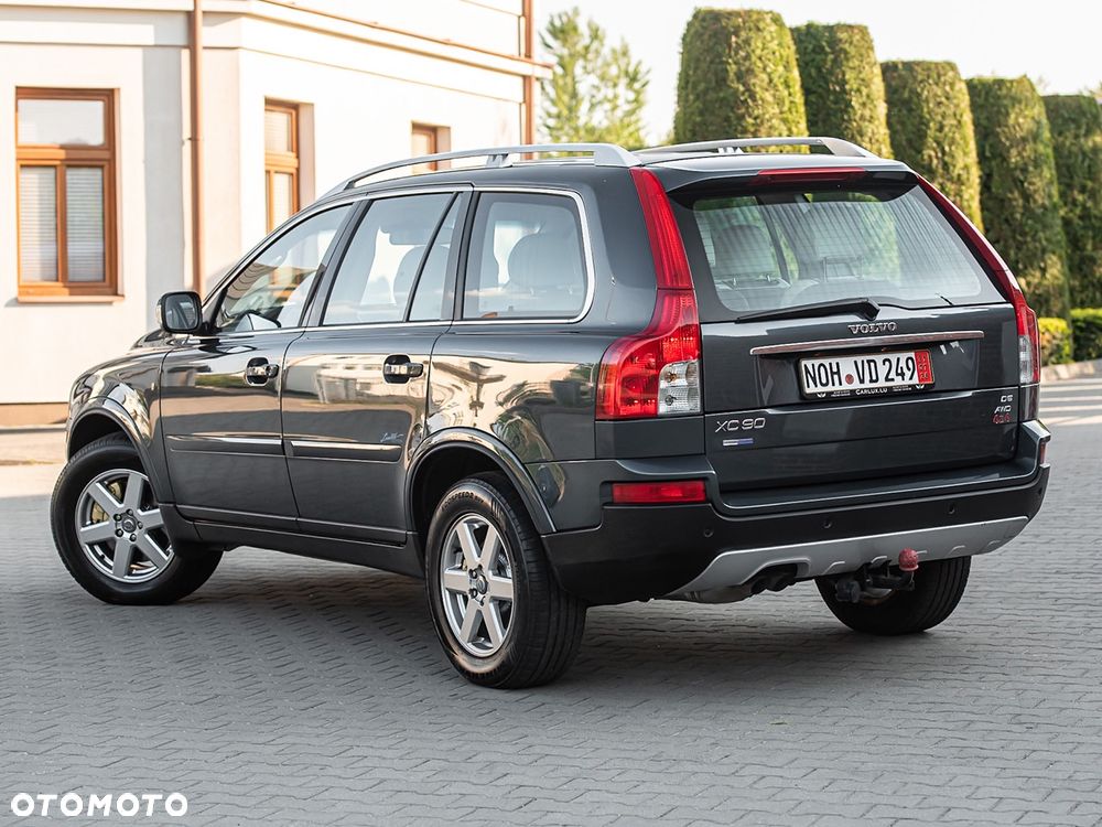 Volvo XC 90 - 4