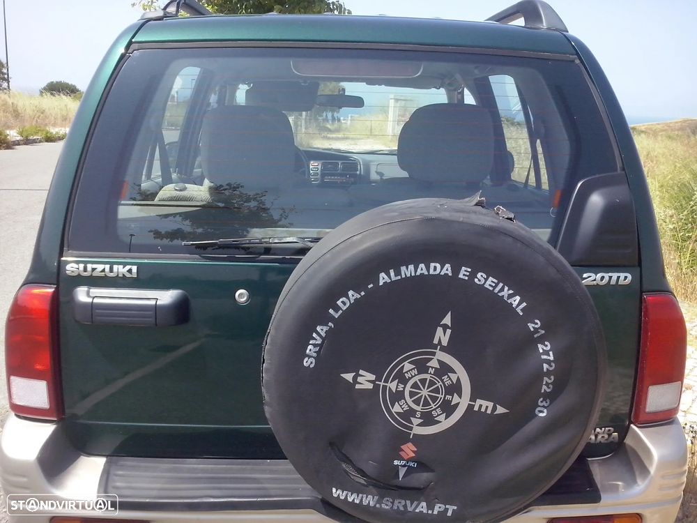 Suzuki Grand Vitara Metal Top 2.0 TDi - 4