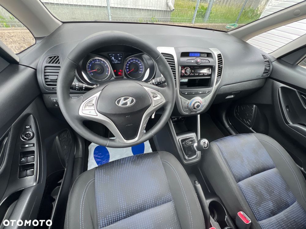 Hyundai ix20 1.4 blue Comfort - 16