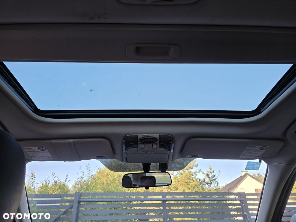 Subaru Outback 2.0D Exclusive - 8