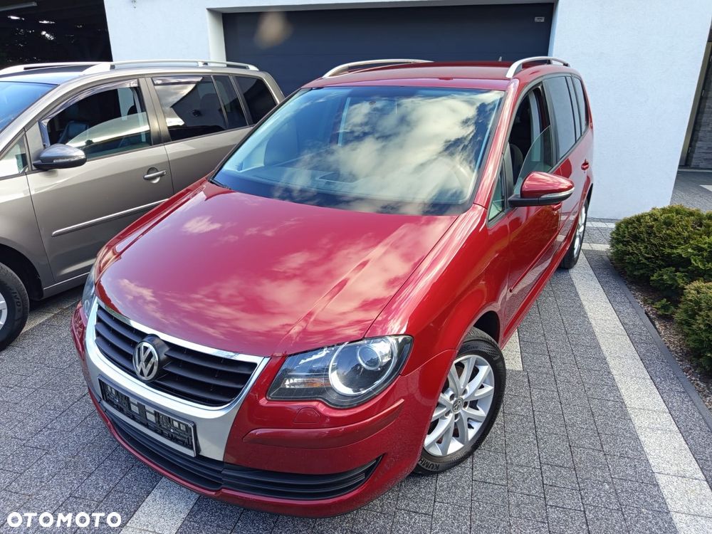 Volkswagen Touran 2.0 TDI DSG Highline - 3