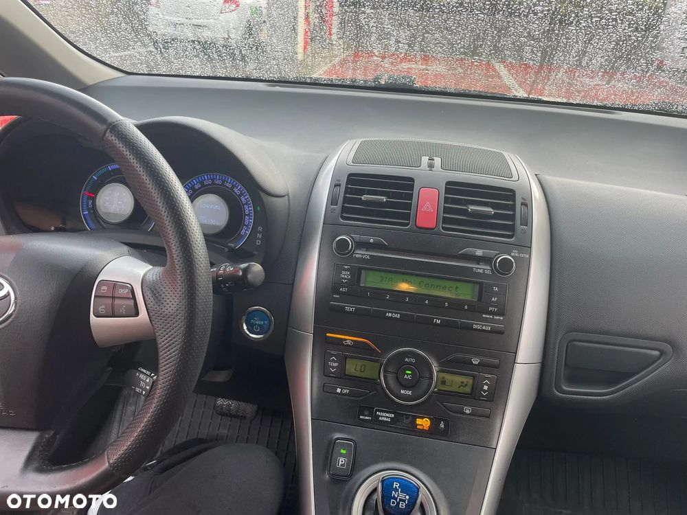 Toyota Auris 1.8 HSD Luna - 7