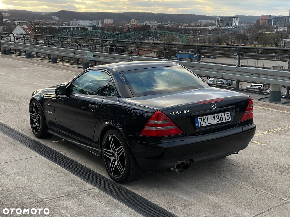 Mercedes-Benz SLK - 2
