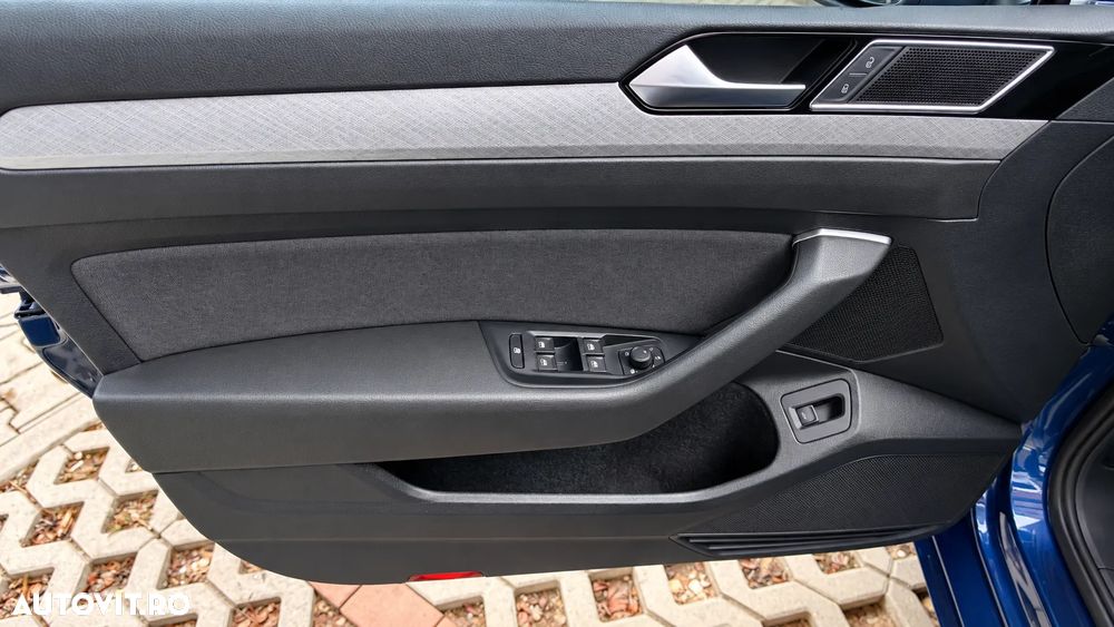 Volkswagen Passat 2.0 TDI DSG Comfortline - 14