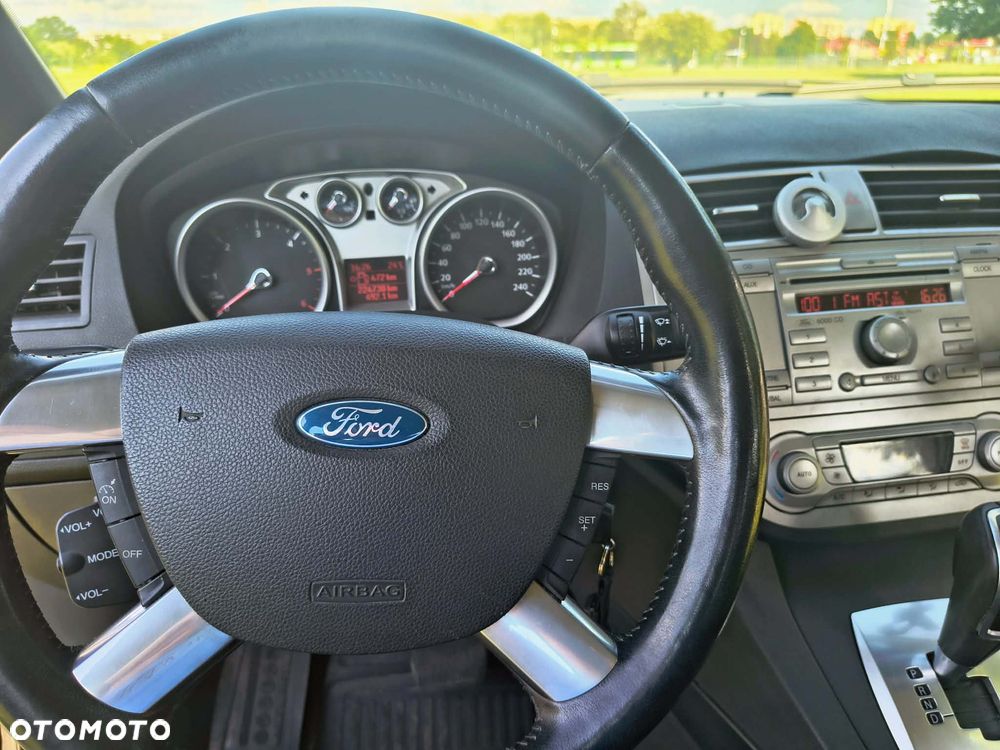 Ford C-MAX 2.0 TDCi Titanium - 18
