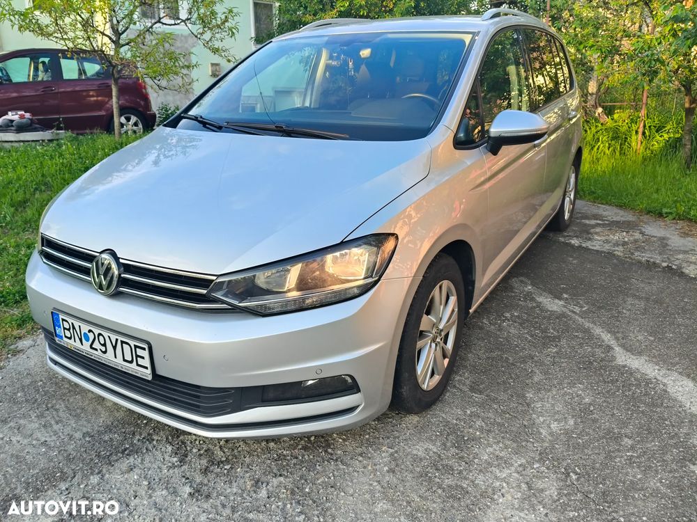 Volkswagen Touran - 3