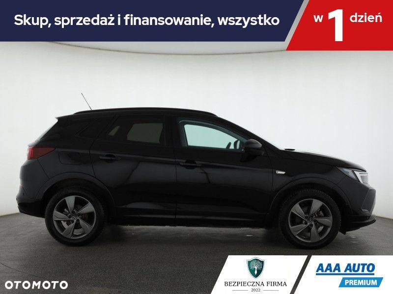 Opel Grandland X - 8
