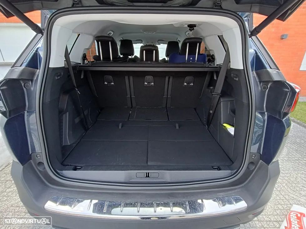 Peugeot 5008 - 23