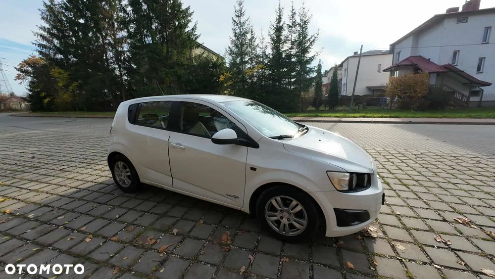 Chevrolet Aveo 1.2 LT - 3