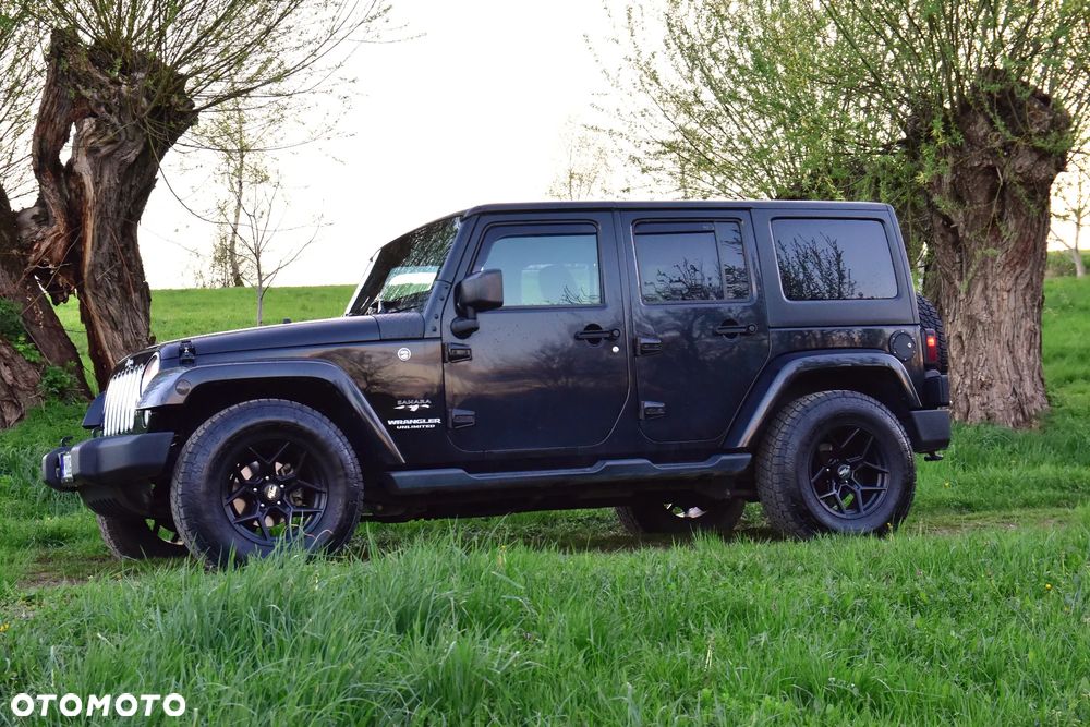Jeep Wrangler 3.6 Unlim Sahara - 9