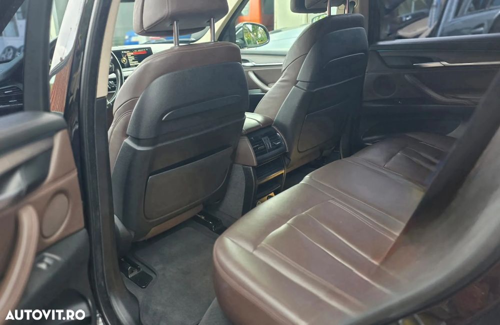 BMW X5 xDrive30d - 12