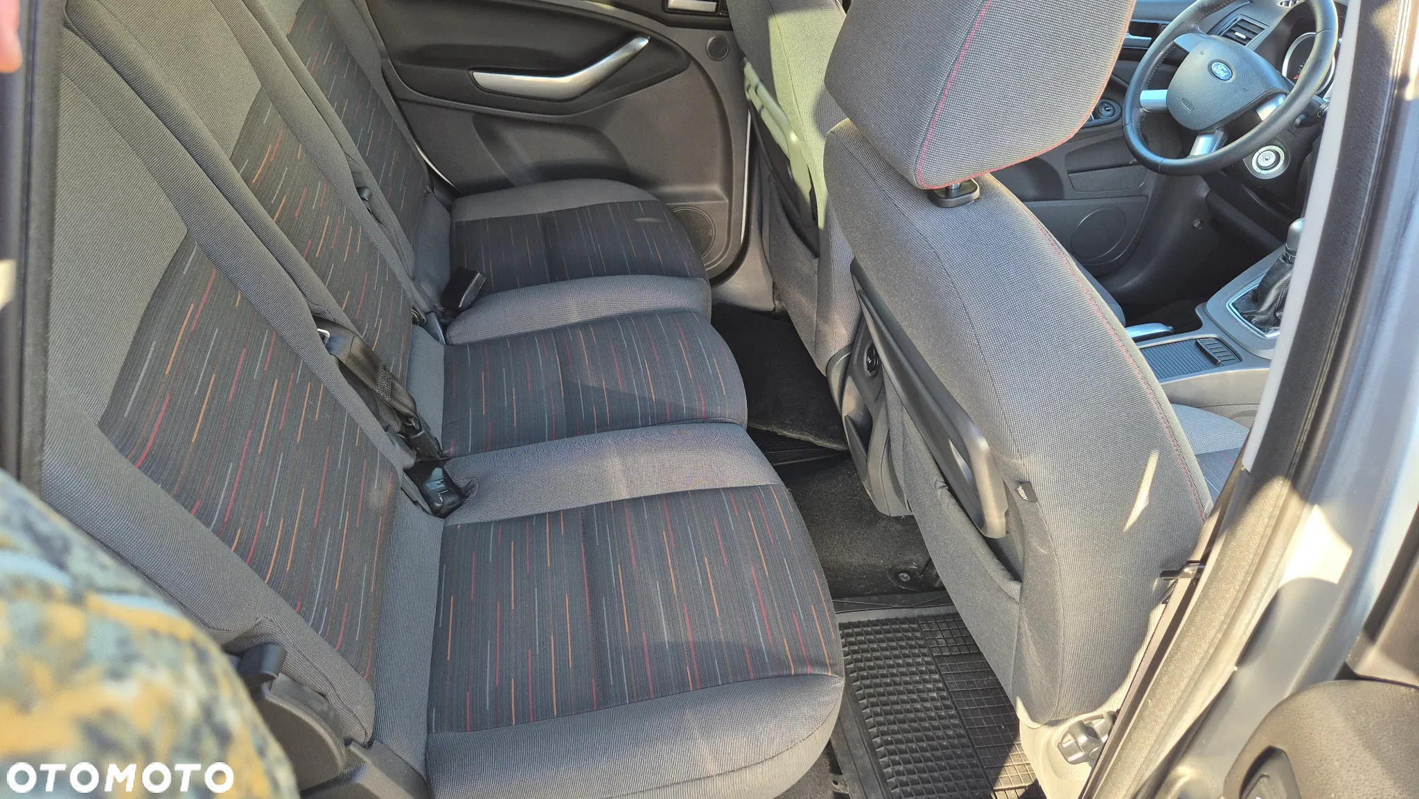 Ford C-MAX - 12