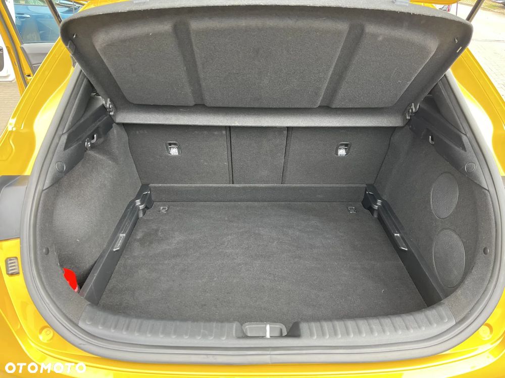 Kia XCeed 1.5 T-GDI Business Line DCT - 17