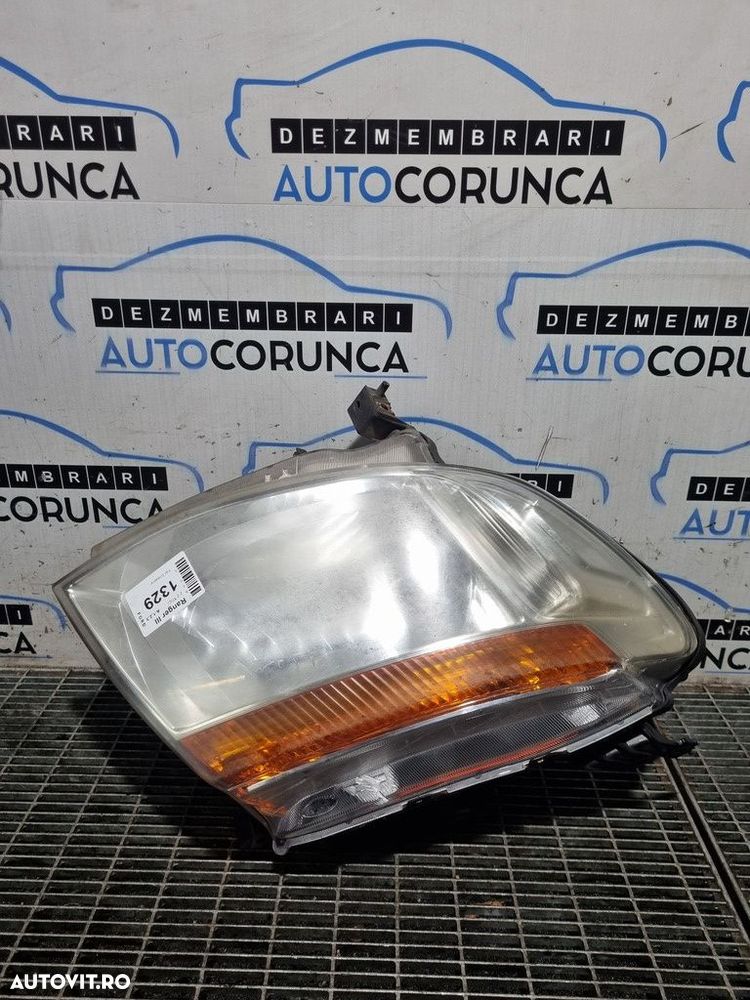 Far Dreapta Ford Ranger III 2011 - 2015 SUV 4 Usi (1329) Fara xenon - 1