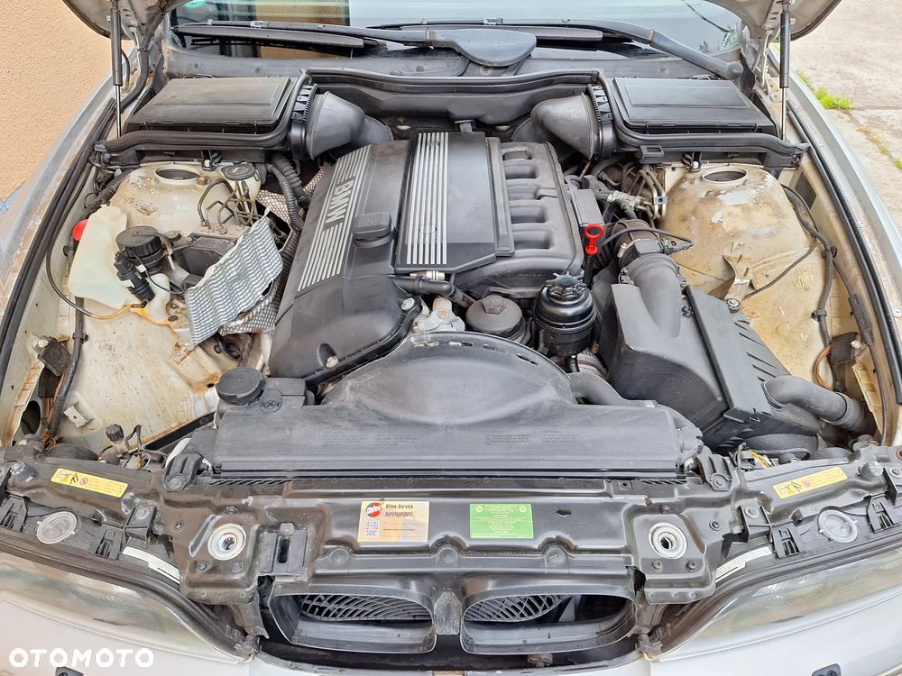 BMW Seria 5 - 31