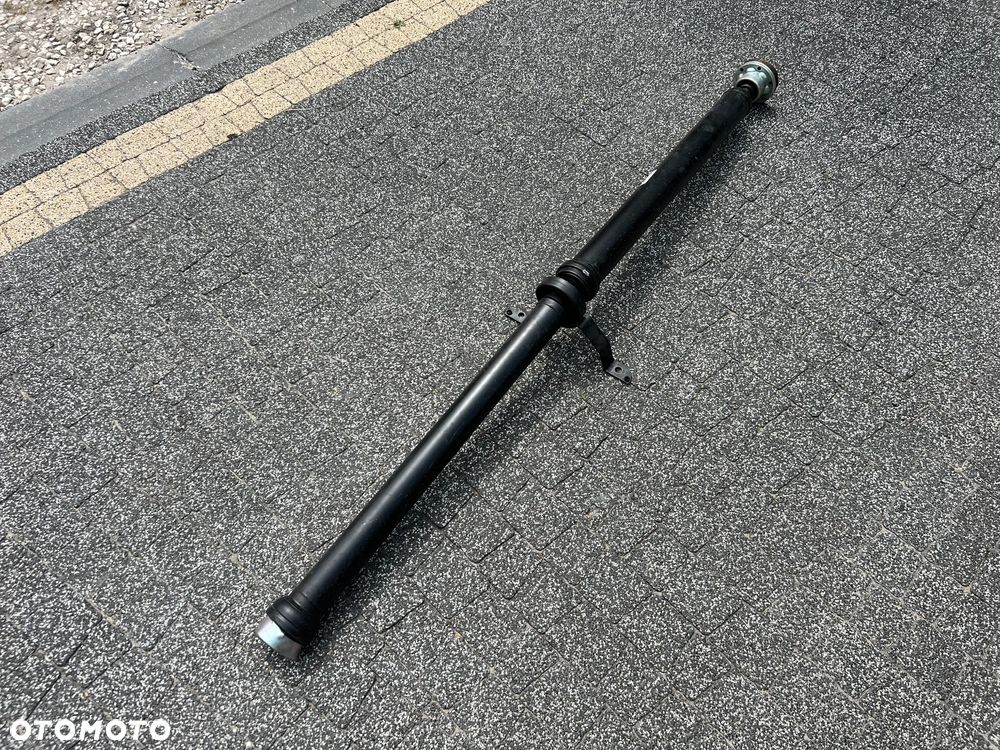 WAŁ NAPĘDOWY AUDI A5 8W 2.0 TFSI 8W0521101D - 1