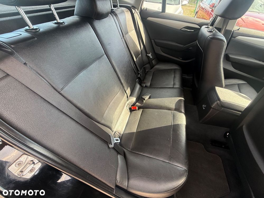 BMW X1 xDrive20d - 28