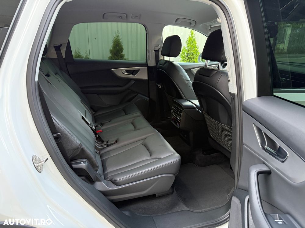 Audi Q7 3.0 45 TDI quattro Tiptronic MHEV S Line - 4