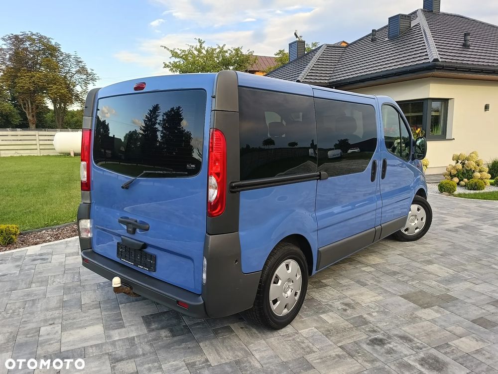 Opel Vivaro - 5