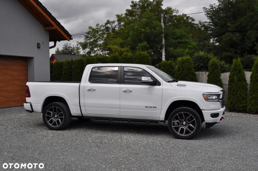 RAM 1500 Crew Cab Laramie - 3