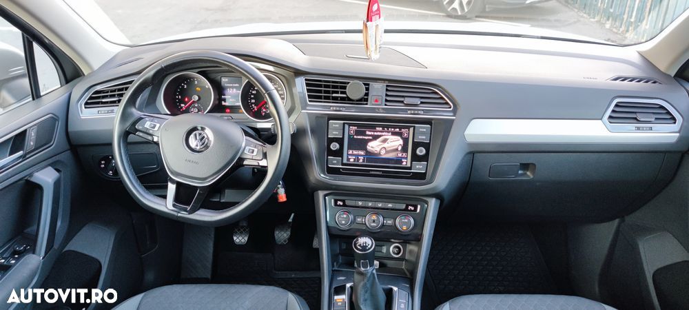 Volkswagen Tiguan 2.0 TDI DPF 4Mot Comfortline - 10