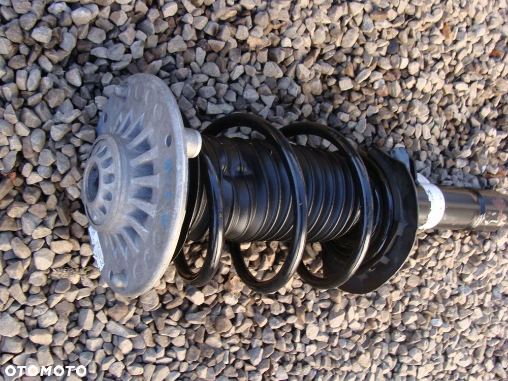 amortyzator przód bilstein bmw seria 3 f30 - 2
