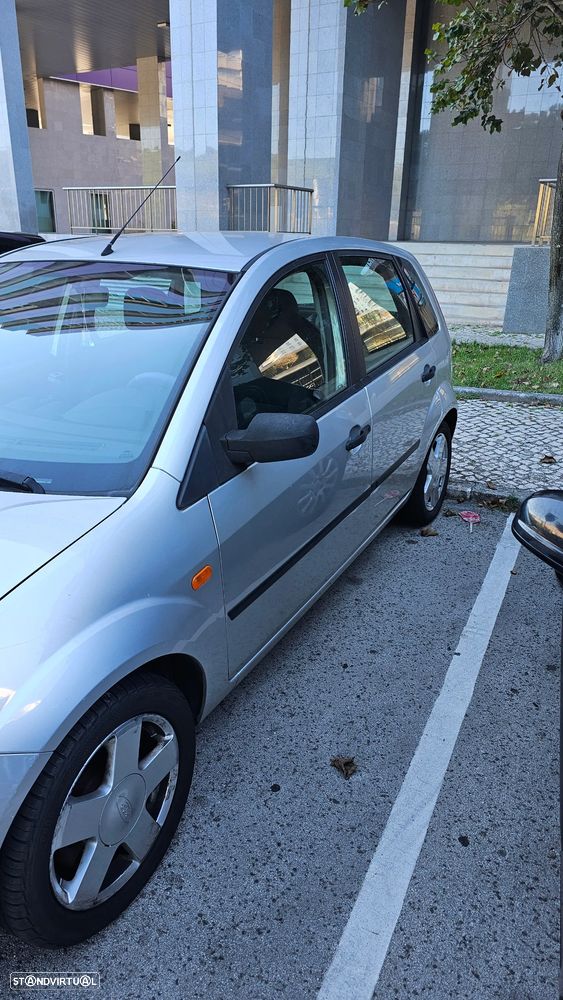 Ford Fiesta - 3