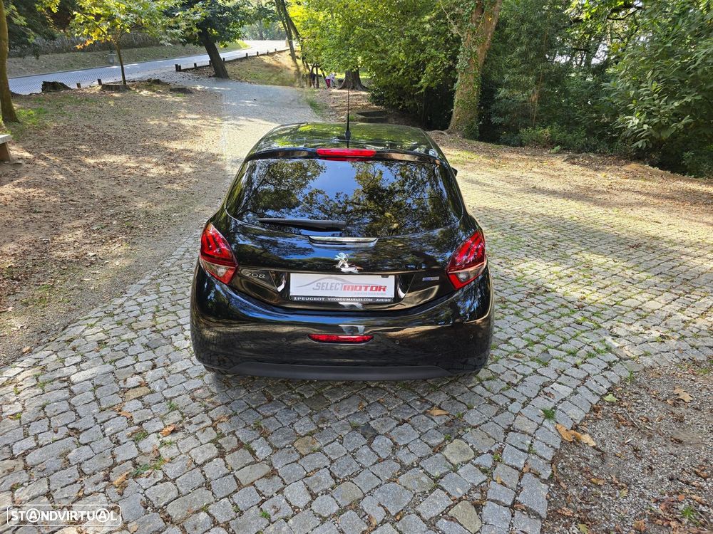 Peugeot 208 1.2 PureTech Active - 8