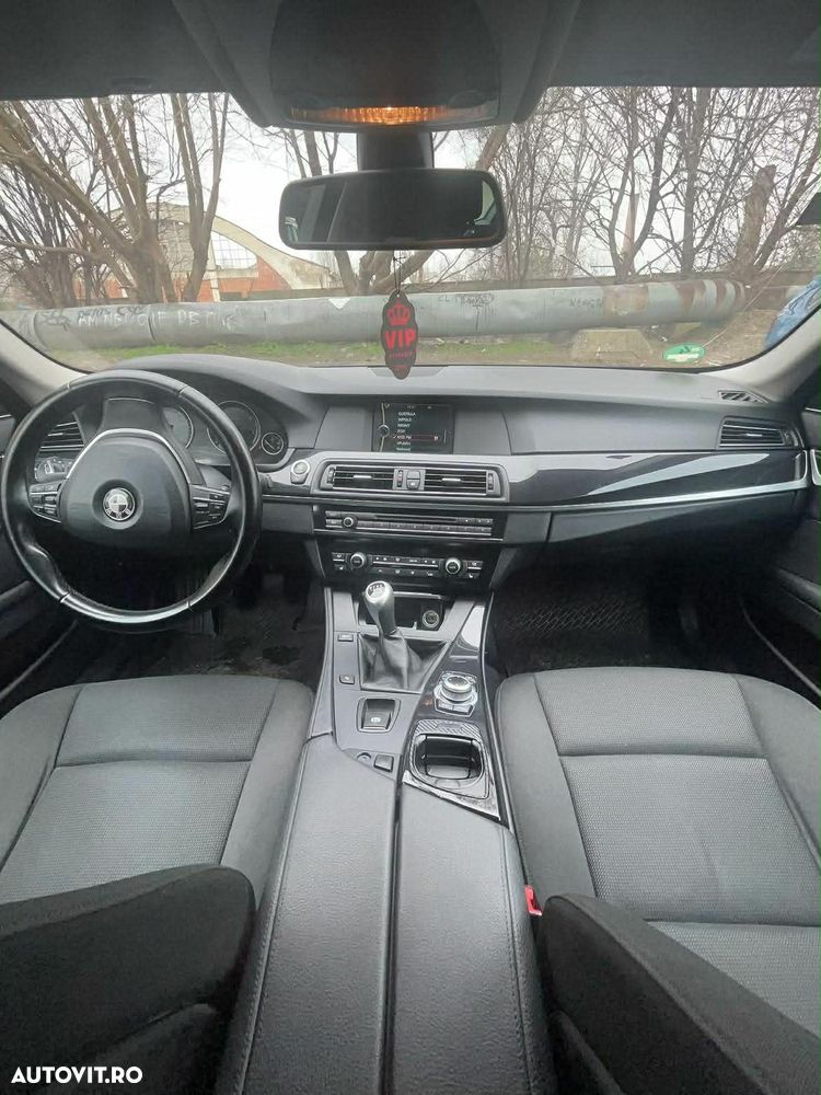 BMW Seria 5 520d Modern Line - 4