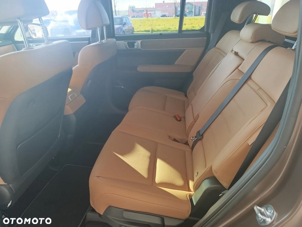 Hyundai Santa Fe 1.6 T-GDI PHEV Platinum 4WD 7os - 7